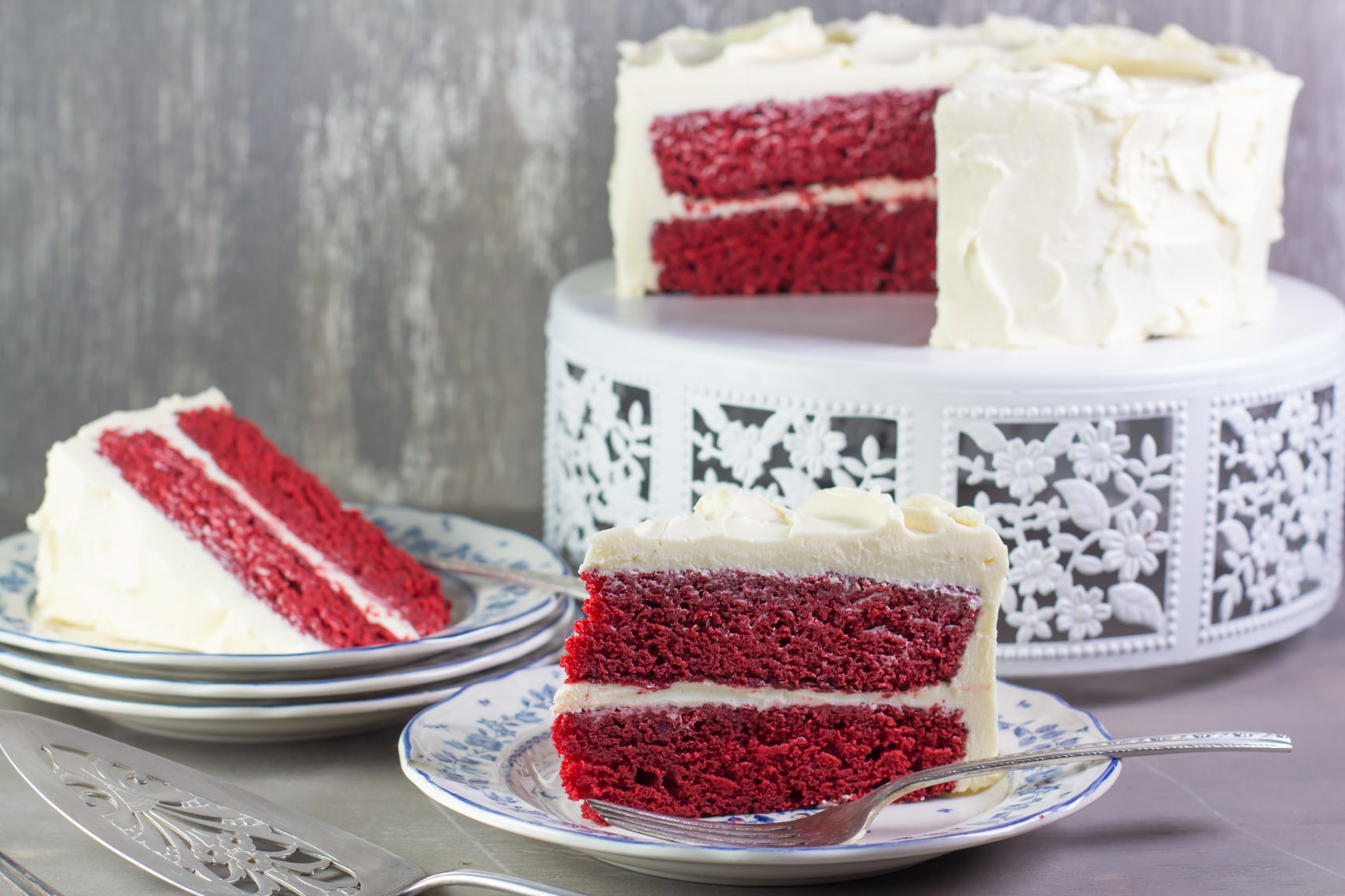 Low Fodmap Red Velvet Cake With Cooked Vanilla Icing Fodmap Everyday