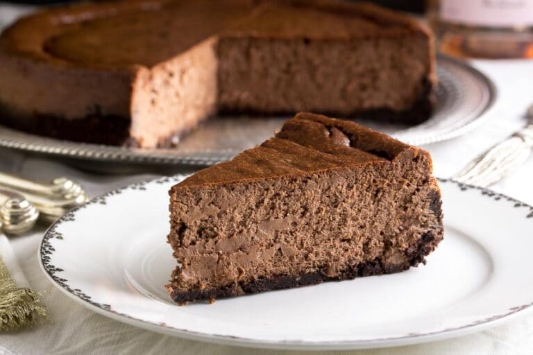 Low FODMAP Chocolate Cheesecake - FODMAP Everyday