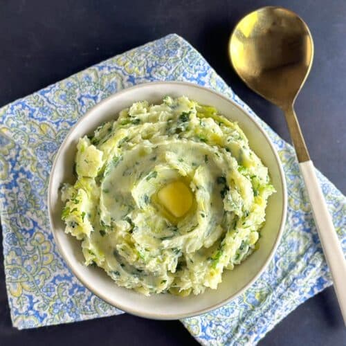 https://www.fodmapeveryday.com/wp-content/uploads/2023/02/main-image-of-Low-FODMAP-Colcannon-in-white-bowl-with-gold-spoon-500x500.jpg