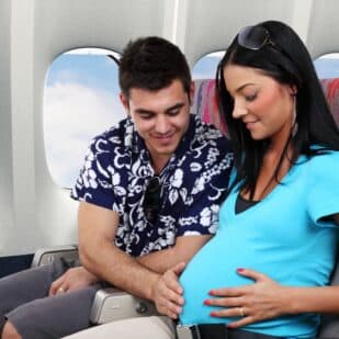 pregnant woman on airplane