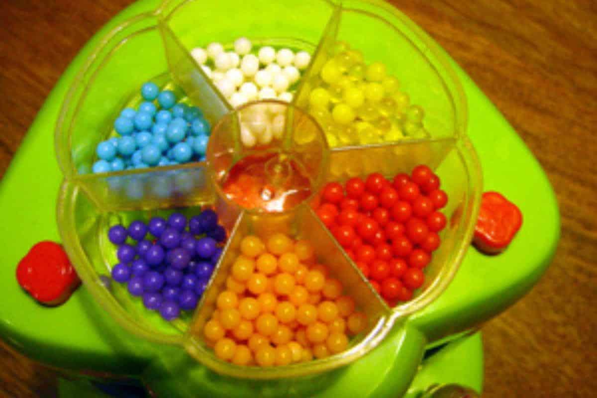 aqua dots toy.