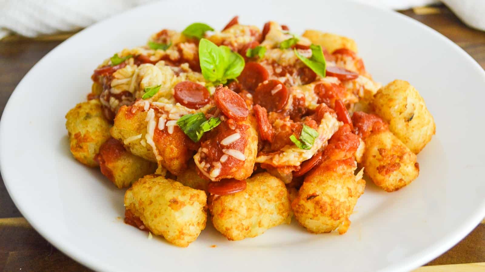 air-fryer-pizza-tots-1.